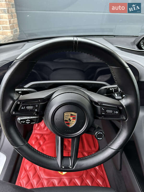 Седан Porsche Taycan 2021 в Тернополе фото 14 Седан Porsche Taycan 2021 в Тернополе