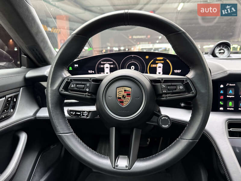 Седан Porsche Taycan 2019 в Киеве фото 18 Седан Porsche Taycan 2019 в Киеве