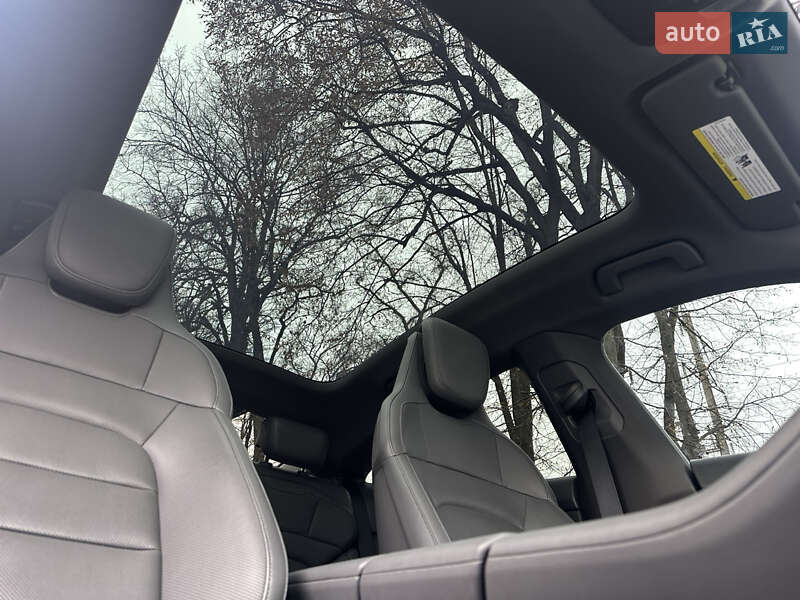 Седан Porsche Taycan 2020 в Вінниці фото 10 Седан Porsche Taycan 2020 в Вінниці