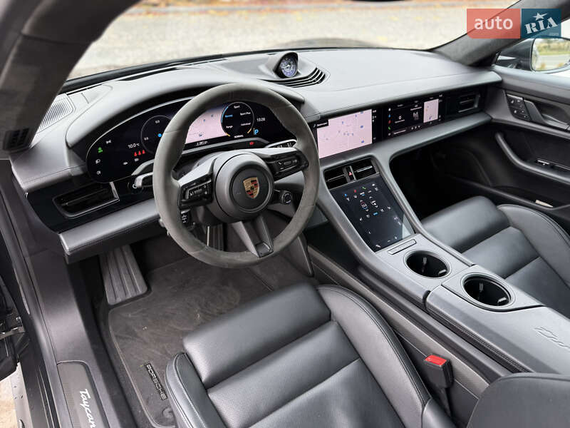 Седан Porsche Taycan 2021 в Львові фото 51 Седан Porsche Taycan 2021 в Львові