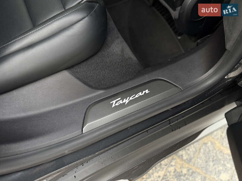 Седан Porsche Taycan 2021 в Львові фото 85 Седан Porsche Taycan 2021 в Львові