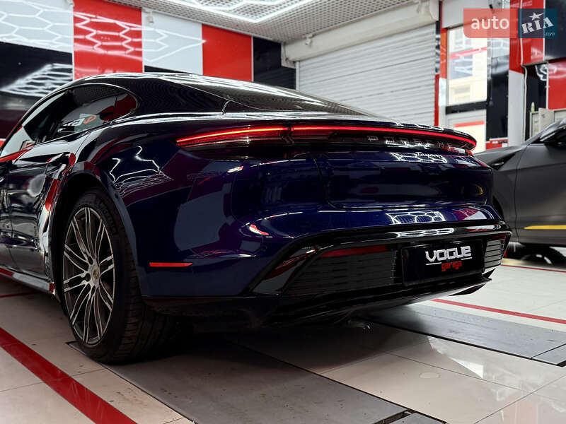 Седан Porsche Taycan 2021 в Одессе фото 9 Седан Porsche Taycan 2021 в Одессе