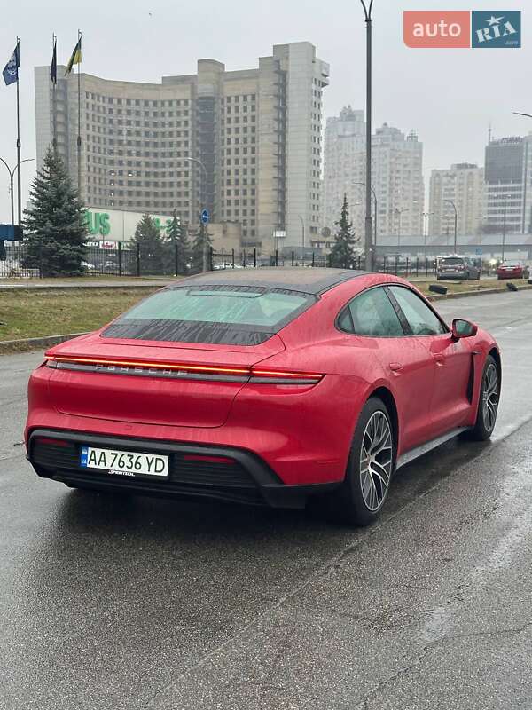 Седан Porsche Taycan 2020 в Киеве фото 10 Седан Porsche Taycan 2020 в Киеве