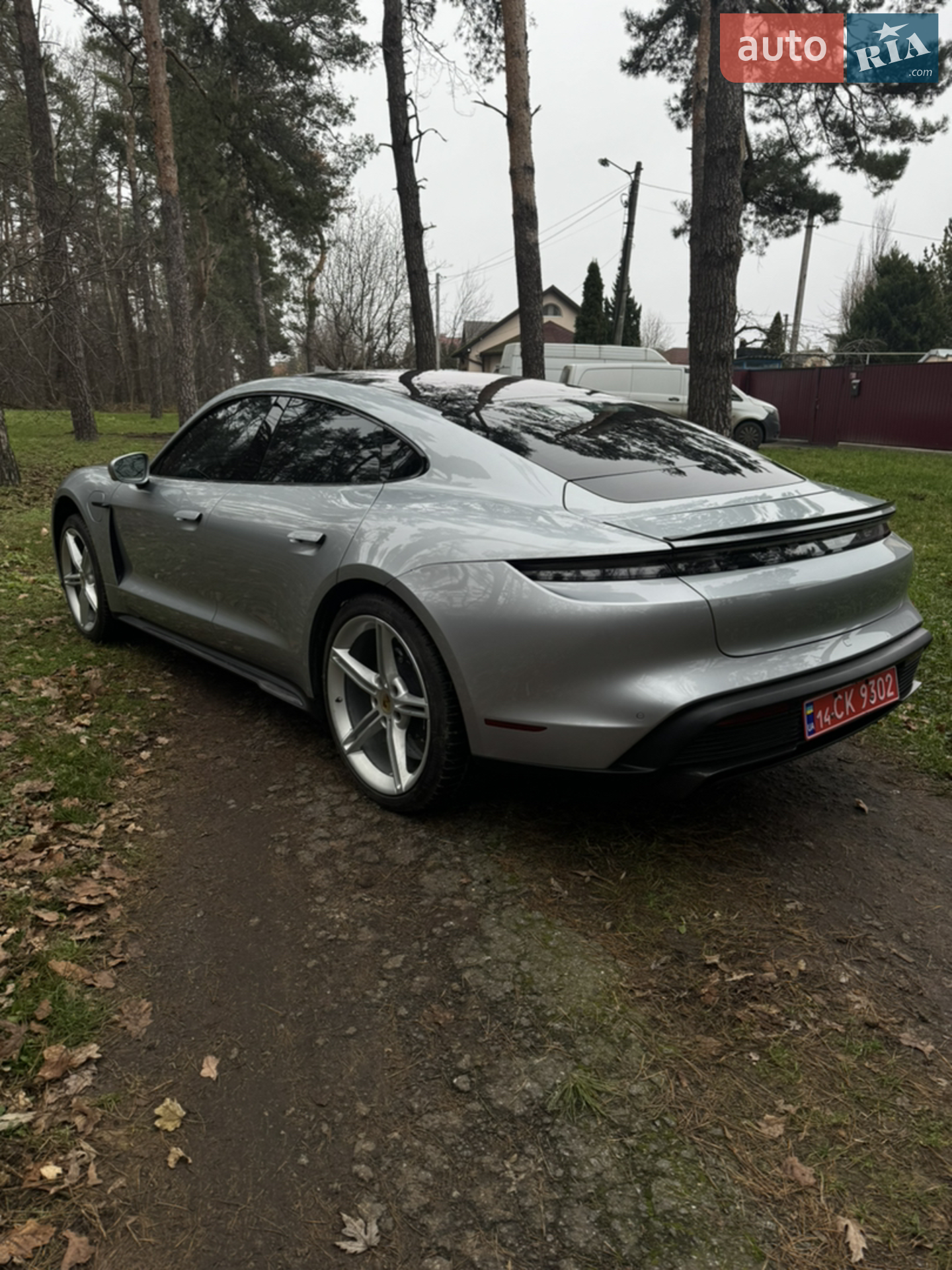 2020 Porsche Taycan - мініатюра 9
