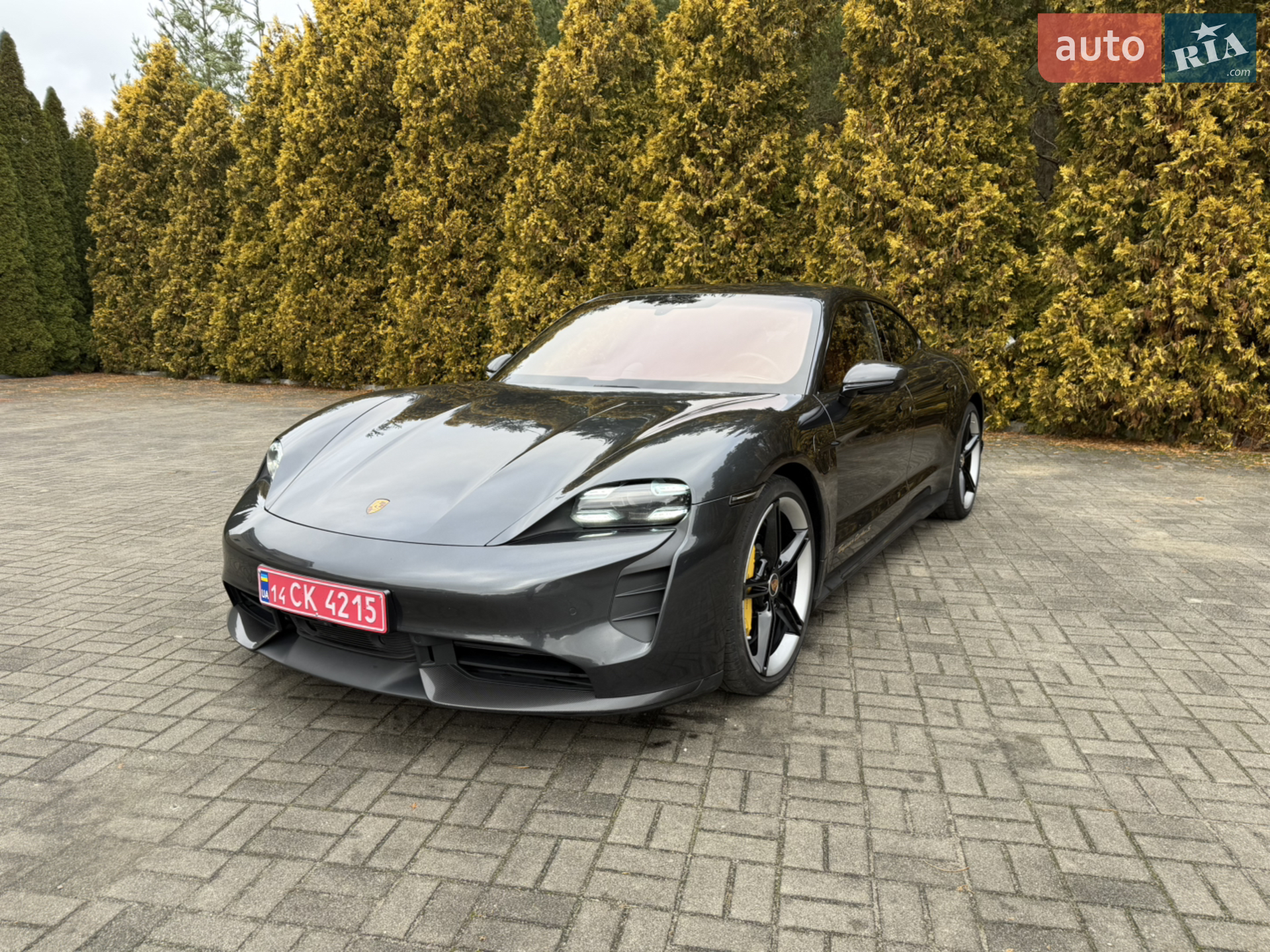 2020 Porsche Taycan - мініатюра 3