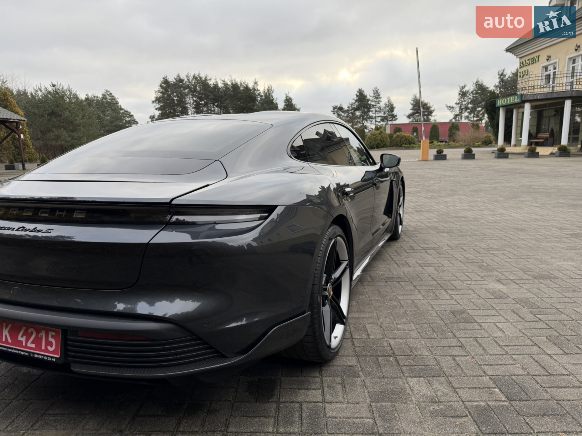 2020 Porsche Taycan - мініатюра 10