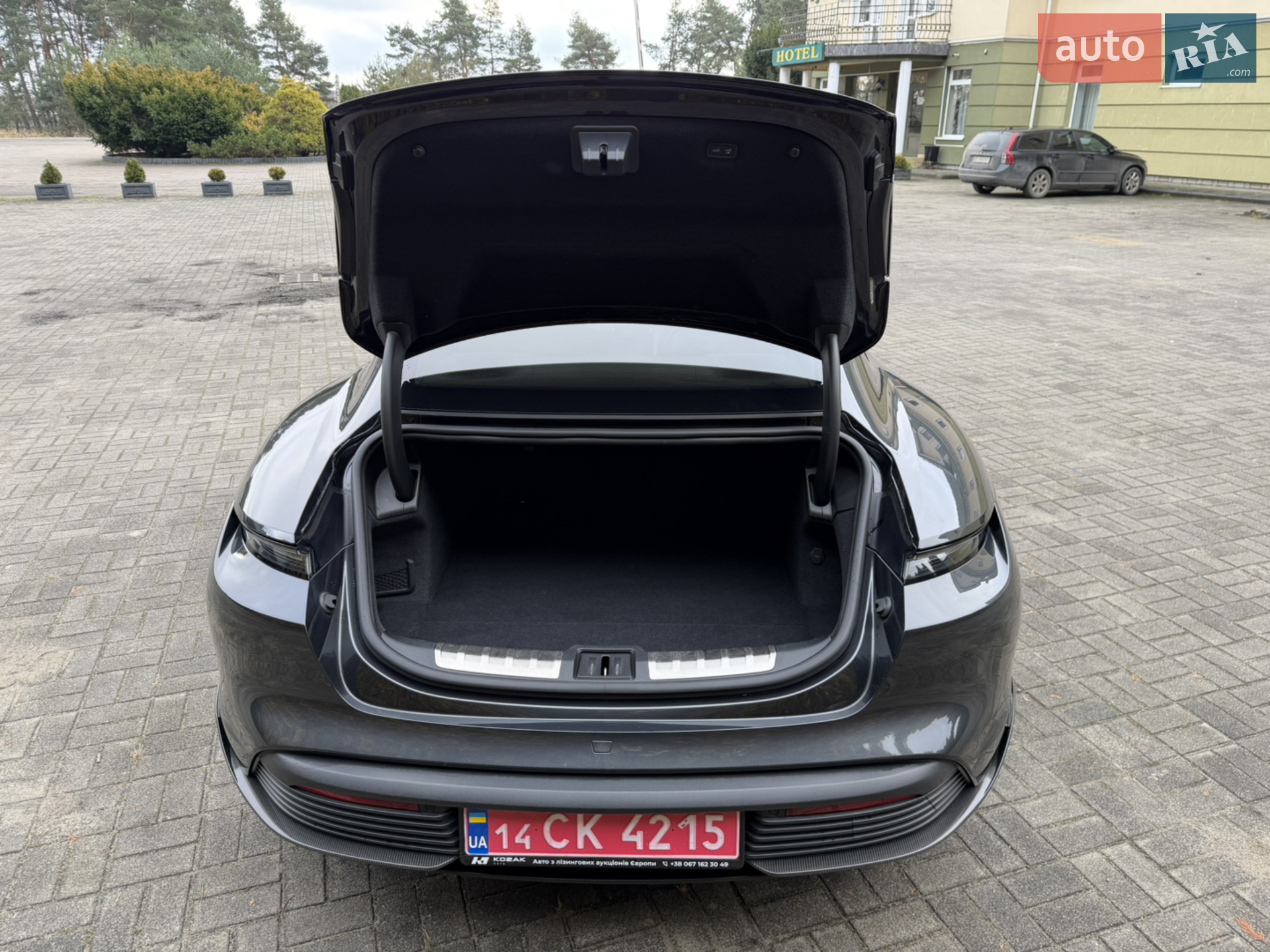 2020 Porsche Taycan - мініатюра 54