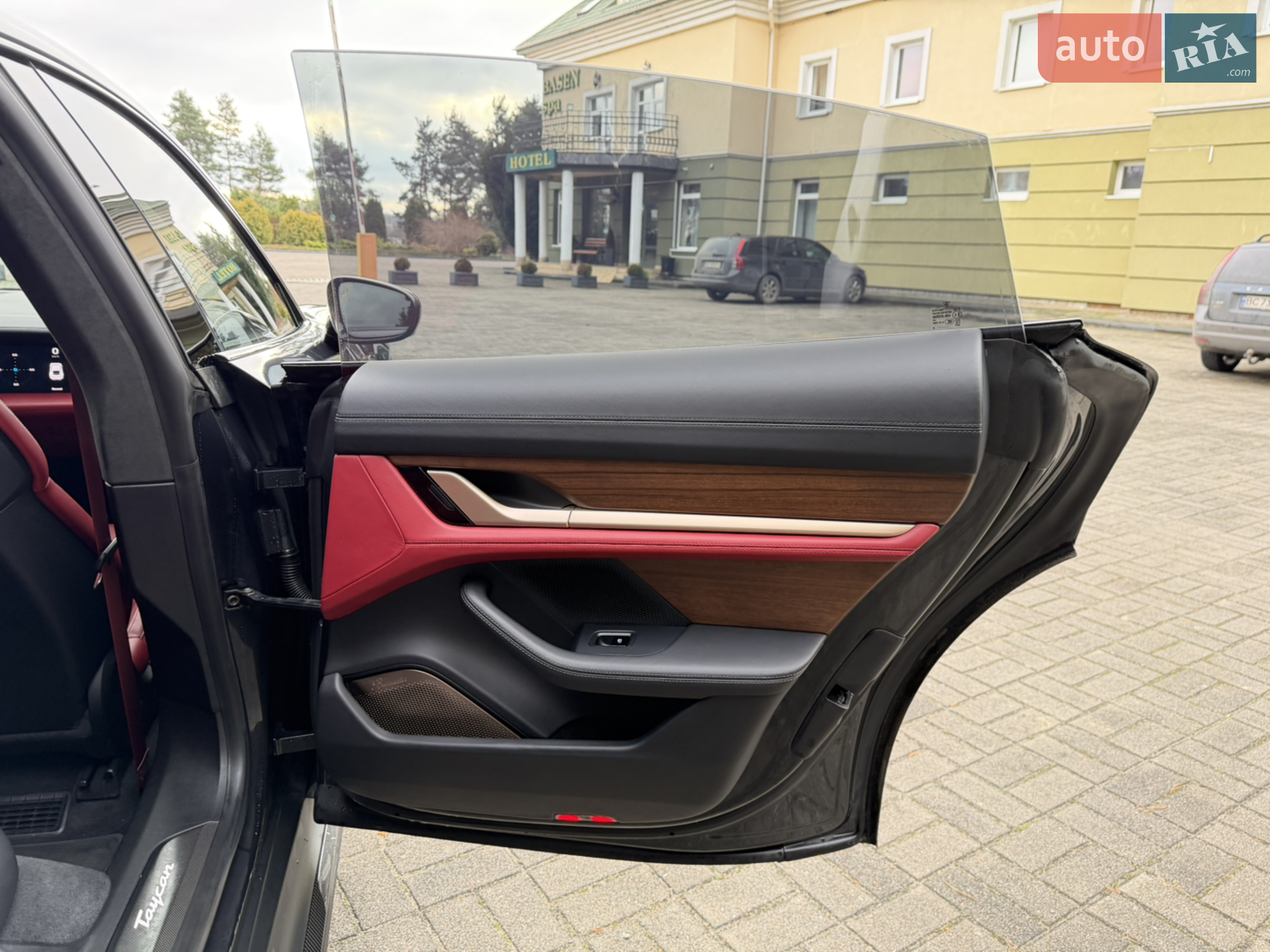 2020 Porsche Taycan - мініатюра 58