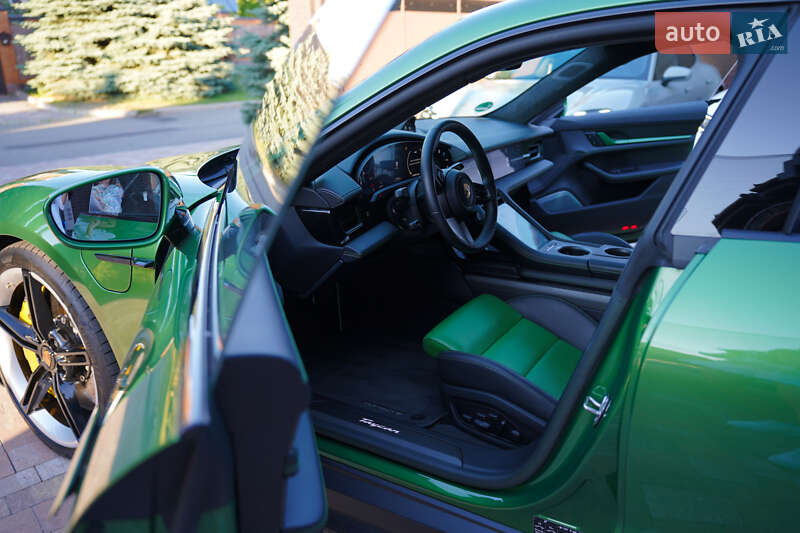 Седан Porsche Taycan 2022 в Киеве фото 19 Седан Porsche Taycan 2022 в Киеве