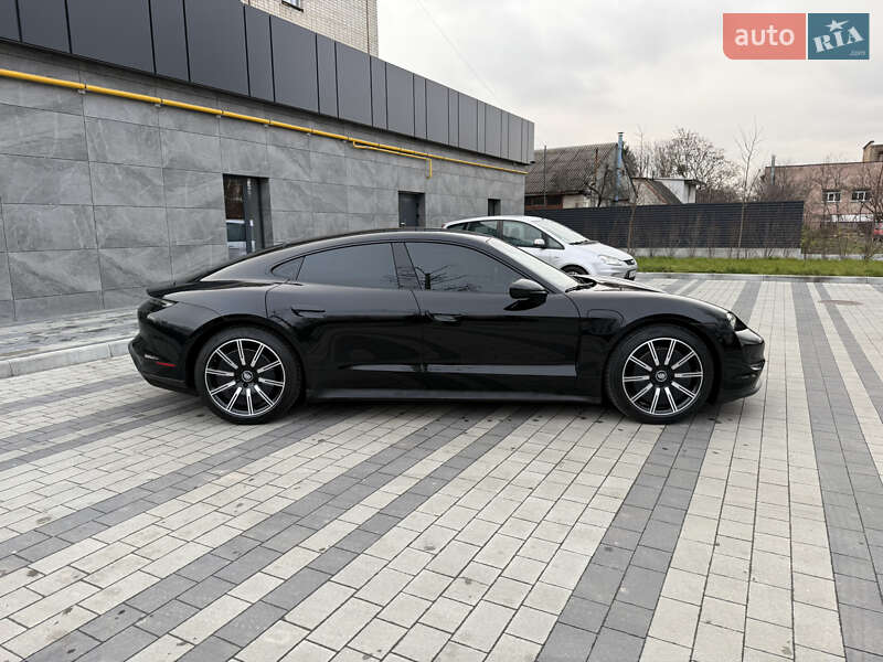 Седан Porsche Taycan 2021 в Луцке фото 3 Седан Porsche Taycan 2021 в Луцке