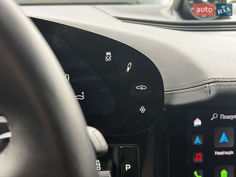 Седан Porsche Taycan 2021 в Киеве