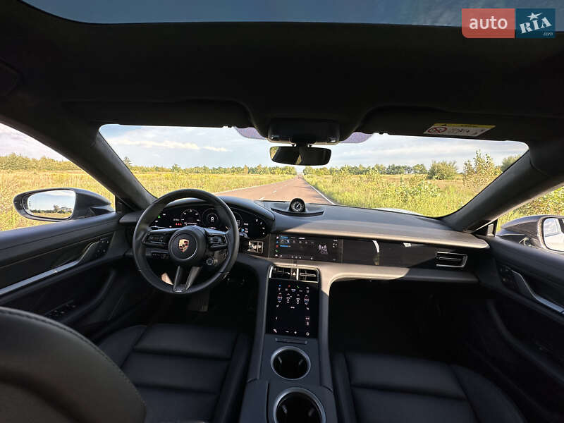 Седан Porsche Taycan 2023 в Києві фото 10 Седан Porsche Taycan 2023 в Києві