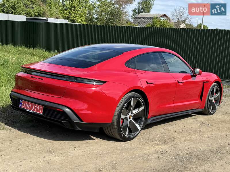 Седан Porsche Taycan 2022 в Києві