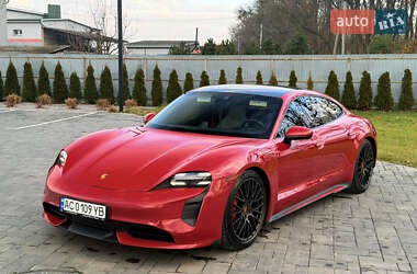 Седан Porsche Taycan 2020 в Луцке