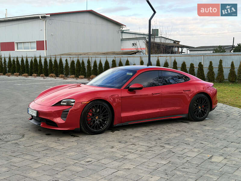Седан Porsche Taycan 2020 в Луцке