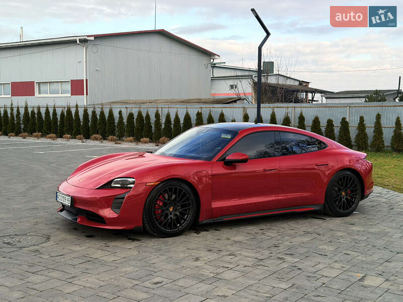 Седан Porsche Taycan 2020 в Луцке