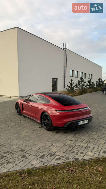 Седан Porsche Taycan 2020 в Луцке