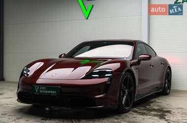 Седан Porsche Taycan 2021 в Мукачево