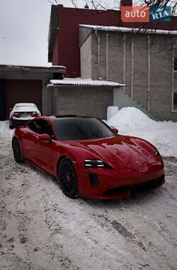 Седан Porsche Taycan 2020 в Луцке