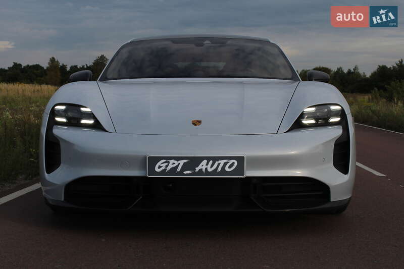 Porsche Taycan 2023 Porsche Taycan 2023