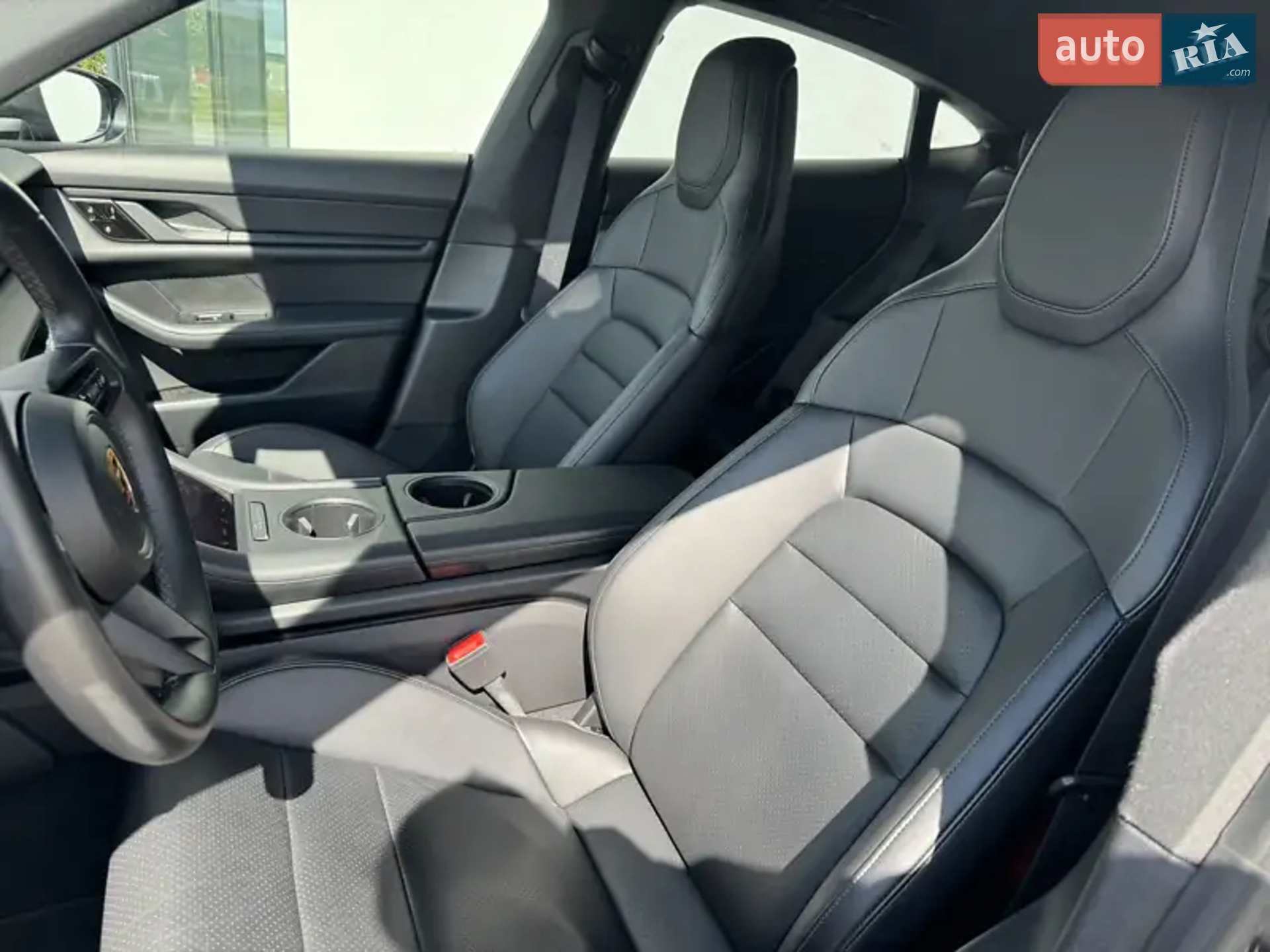 2021 Porsche Taycan - мініатюра 8