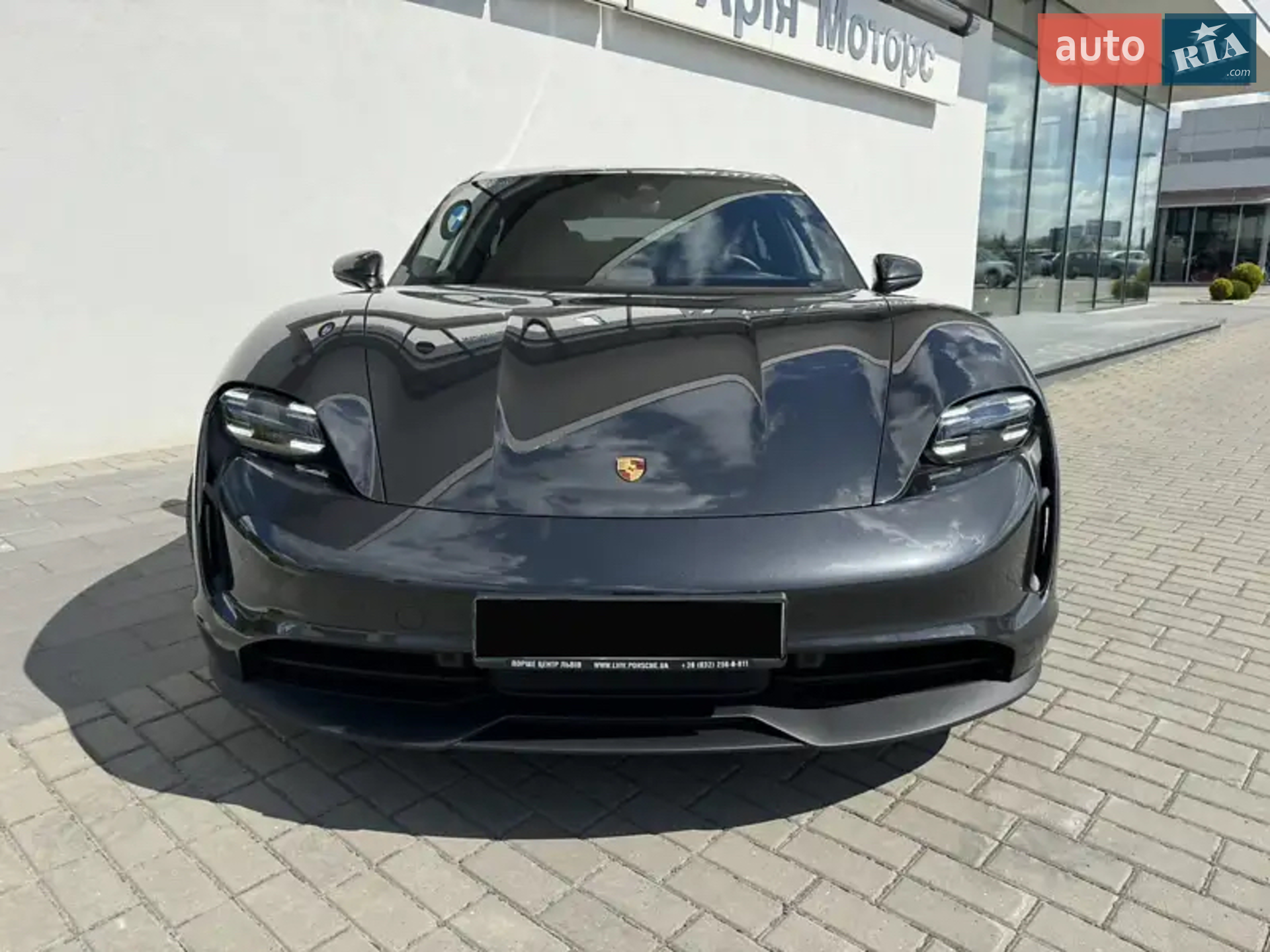 2021 Porsche Taycan - мініатюра 3