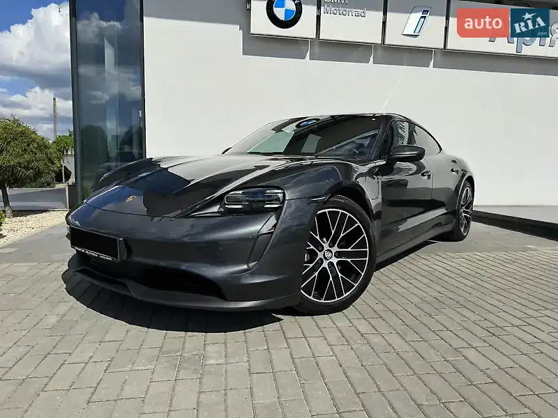 Porsche Taycan