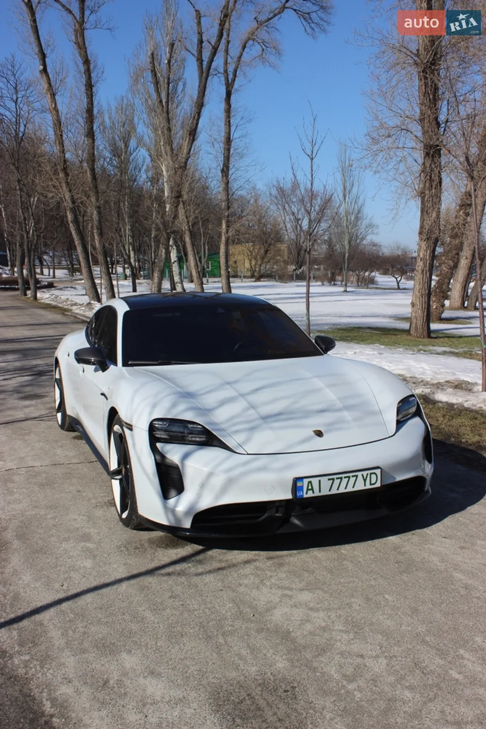 2020 Porsche Taycan - мініатюра 21