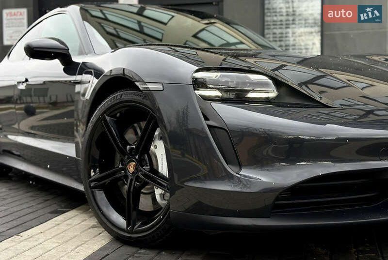 Седан Porsche Taycan 2022 в Одессе