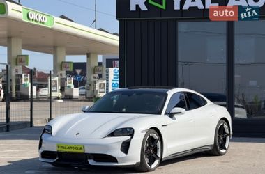 Седан Porsche Taycan 2020 в Львове