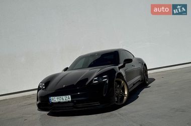 Седан Porsche Taycan 2021 в Луцке