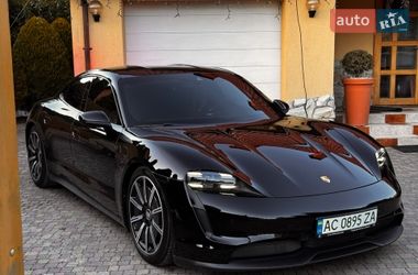 Седан Porsche Taycan 2020 в Луцке