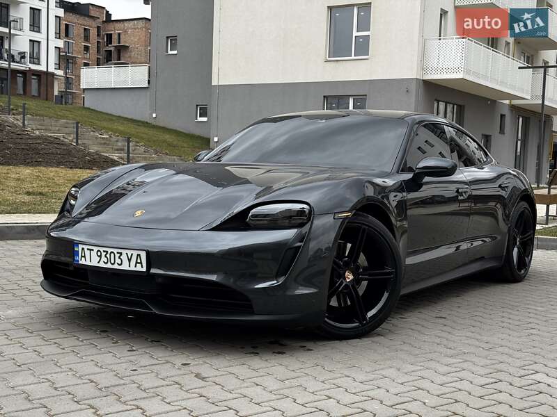 Porsche Taycan 2021 Porsche Taycan 2021