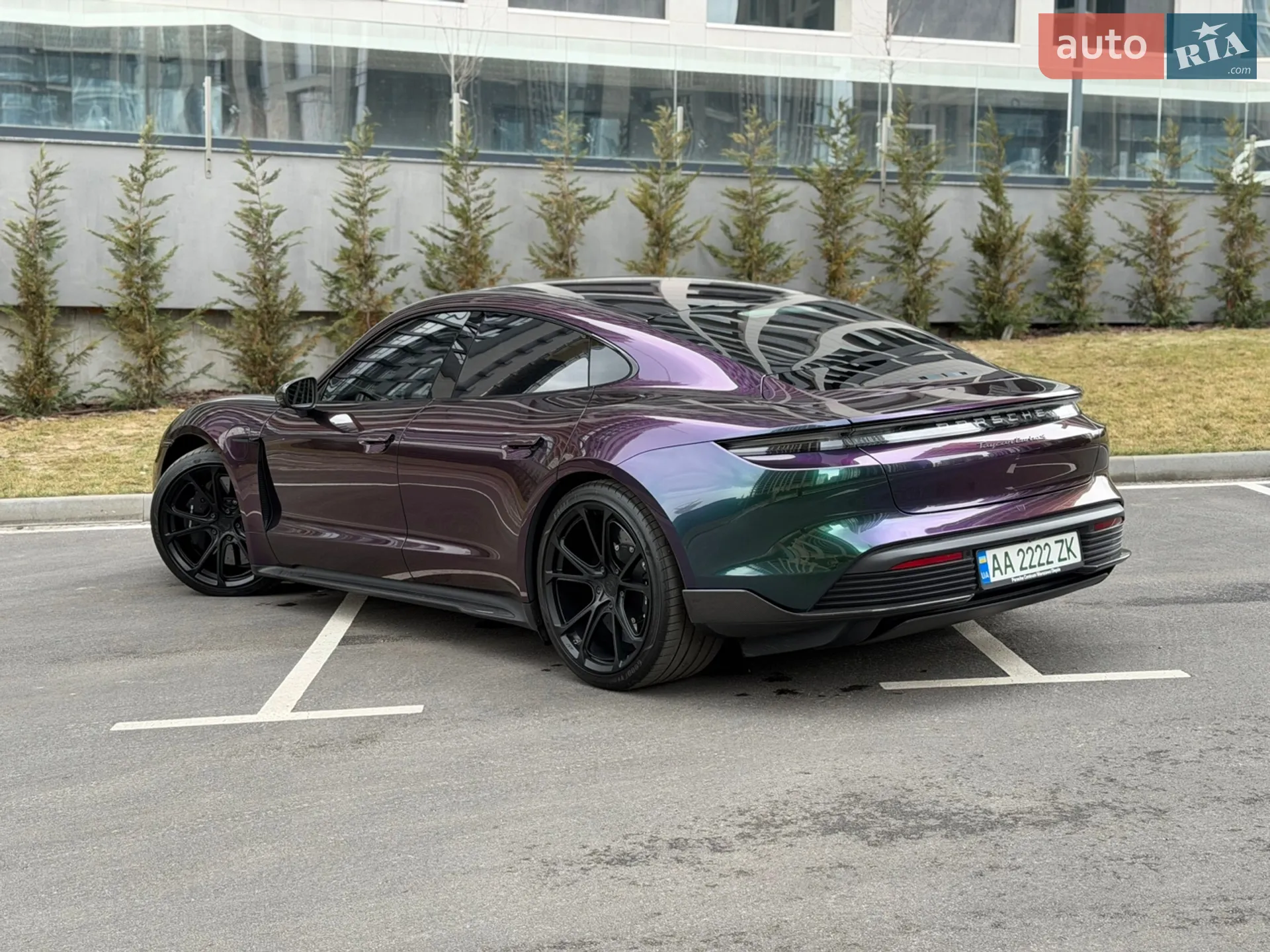 2021 Porsche Taycan - мініатюра 21