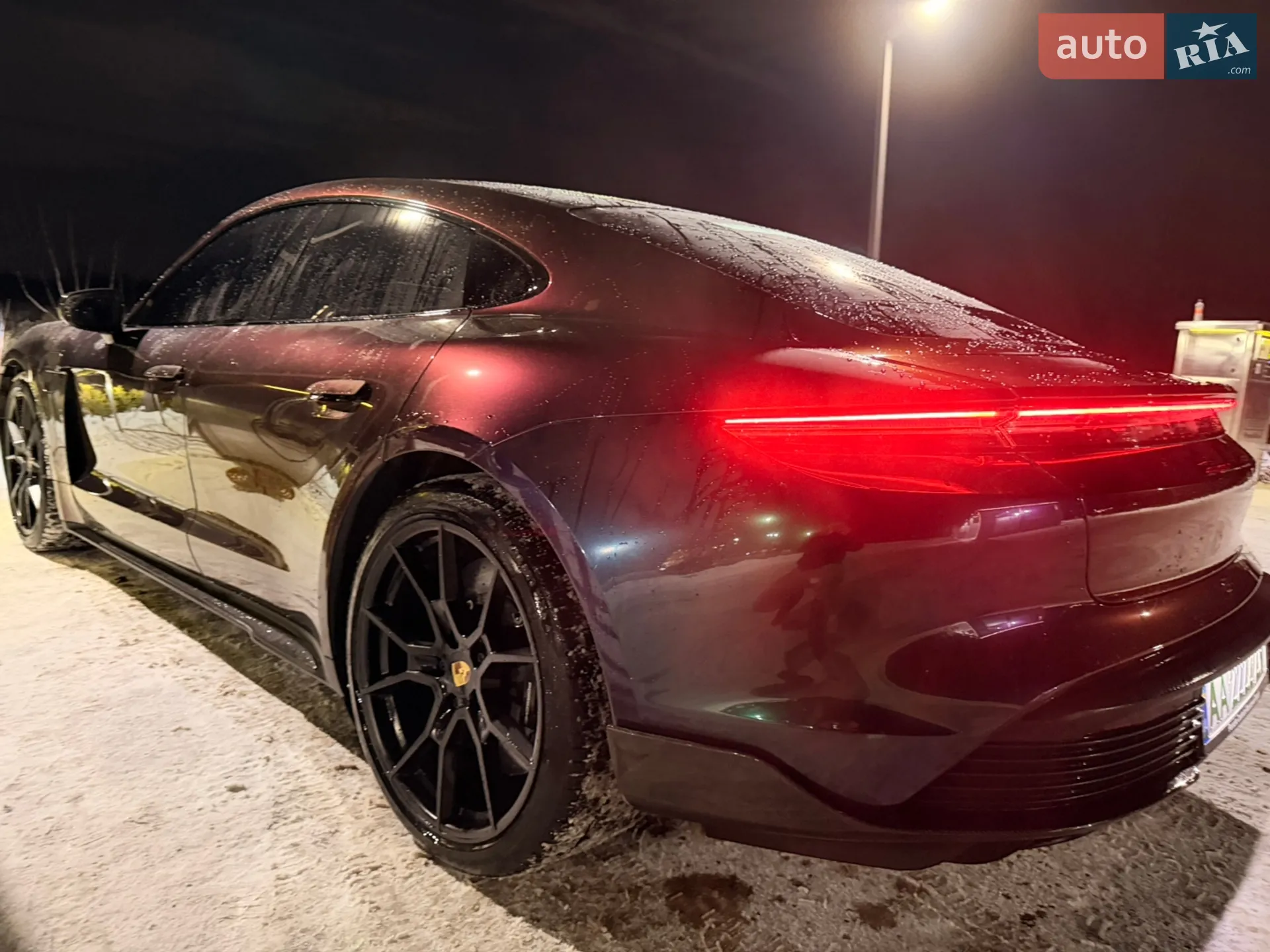 2021 Porsche Taycan - мініатюра 4