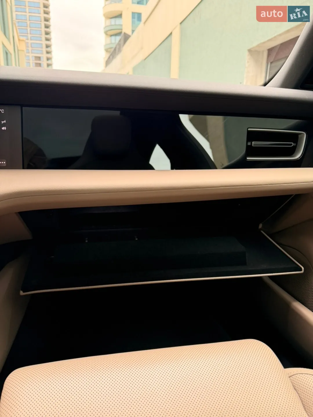 2023 Porsche Taycan - мініатюра 32