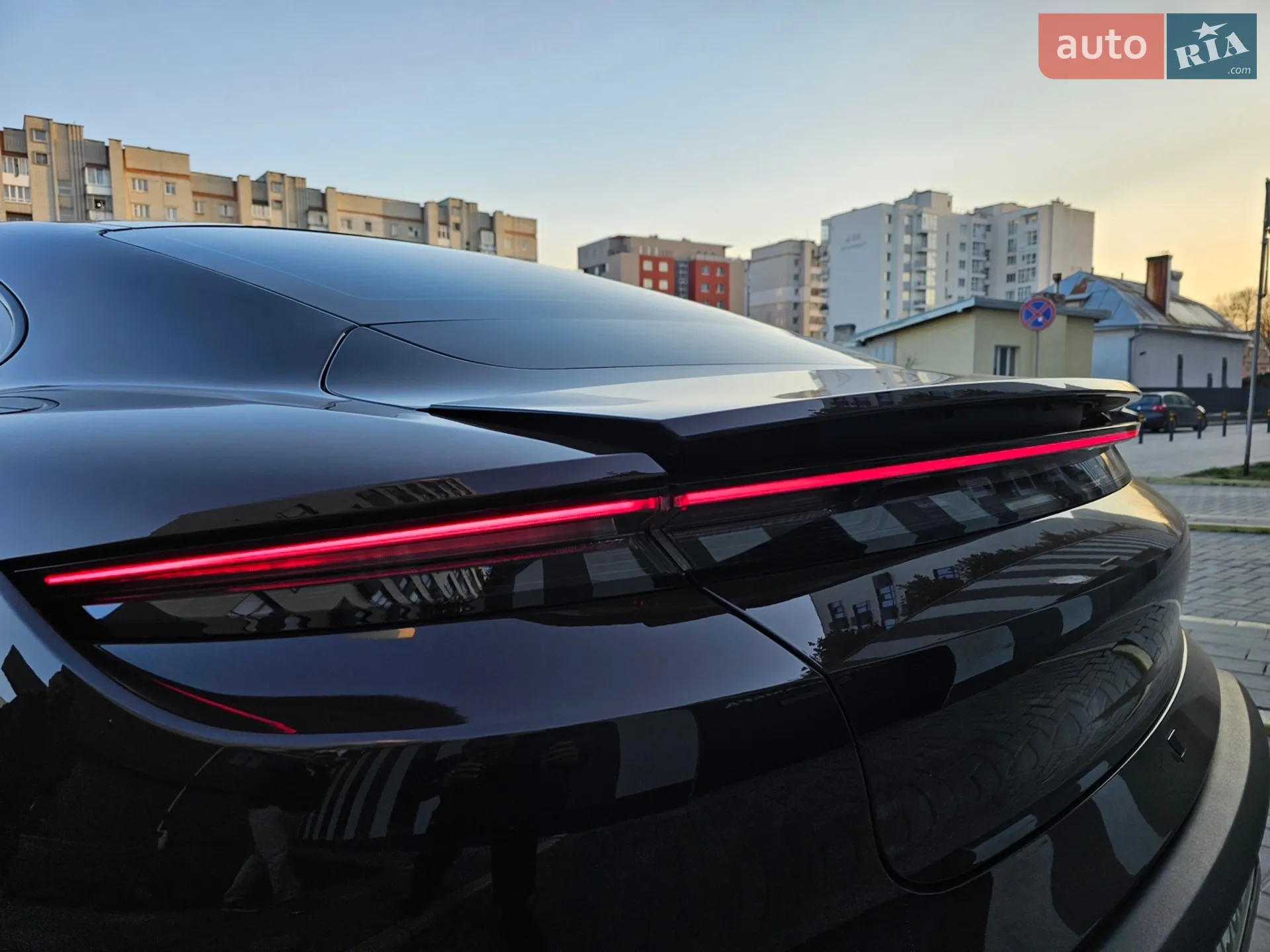 2023 Porsche Taycan - мініатюра 7