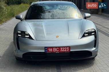 Седан Porsche Taycan 2021 в Луцьку