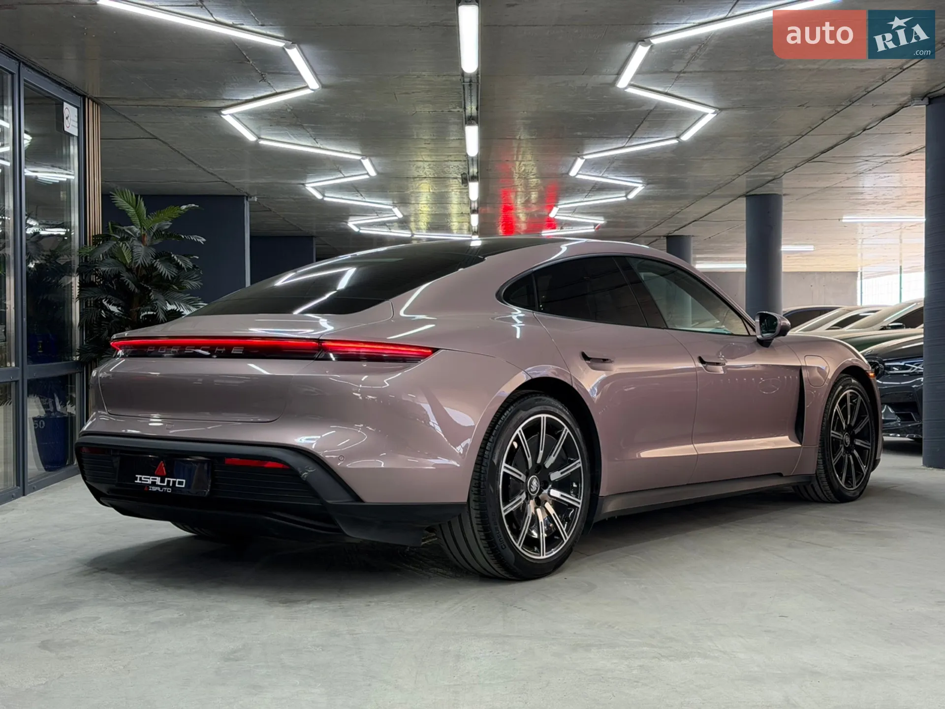 2021 Porsche Taycan - мініатюра 16