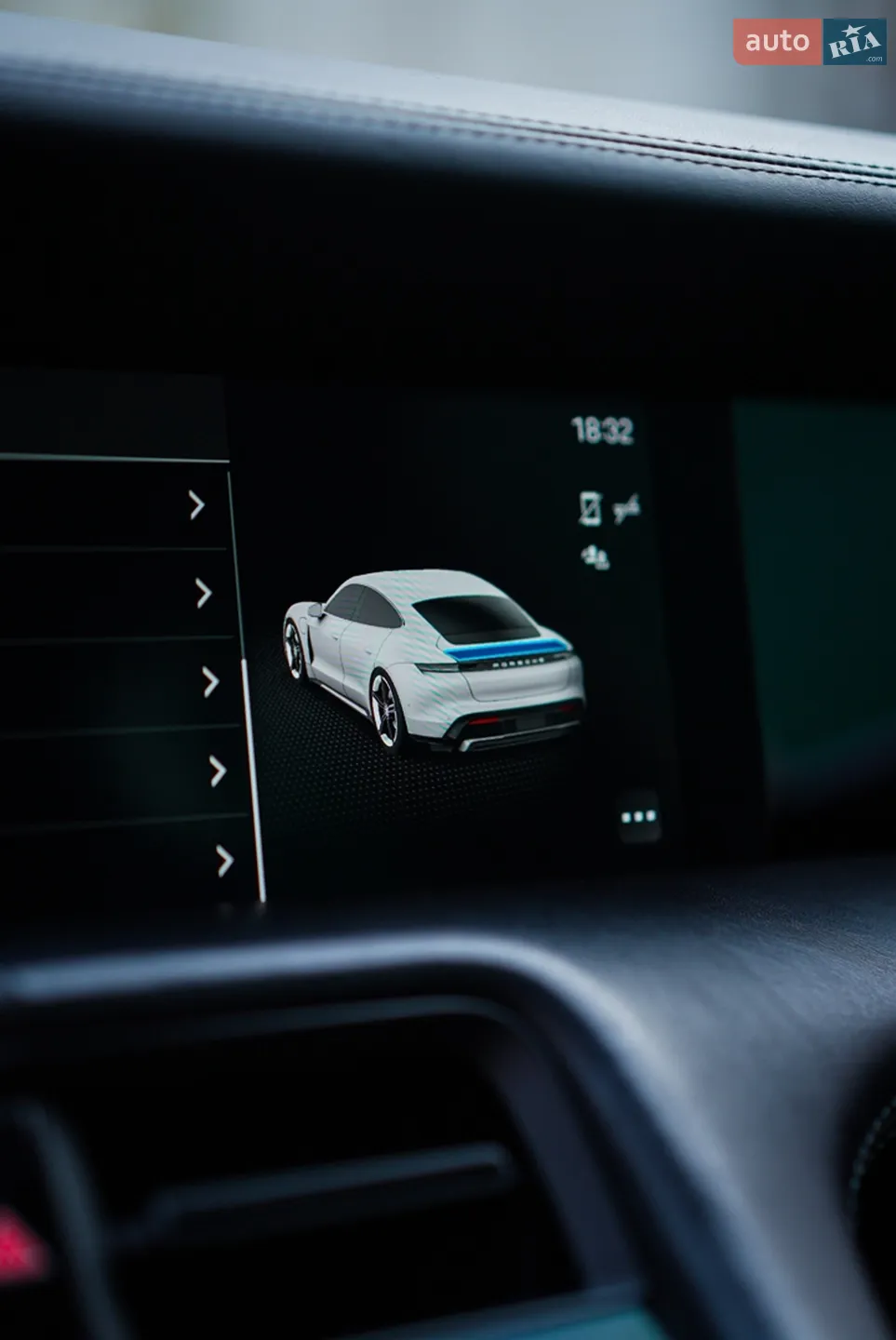 2020 Porsche Taycan - мініатюра 31