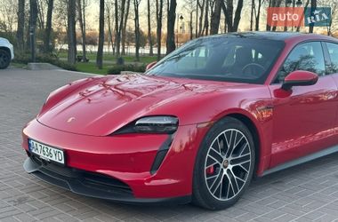 Седан Porsche Taycan 2020 в Киеве