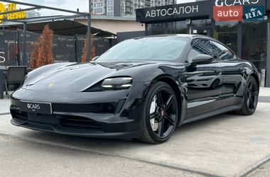 Седан Porsche Taycan 2020 в Києві