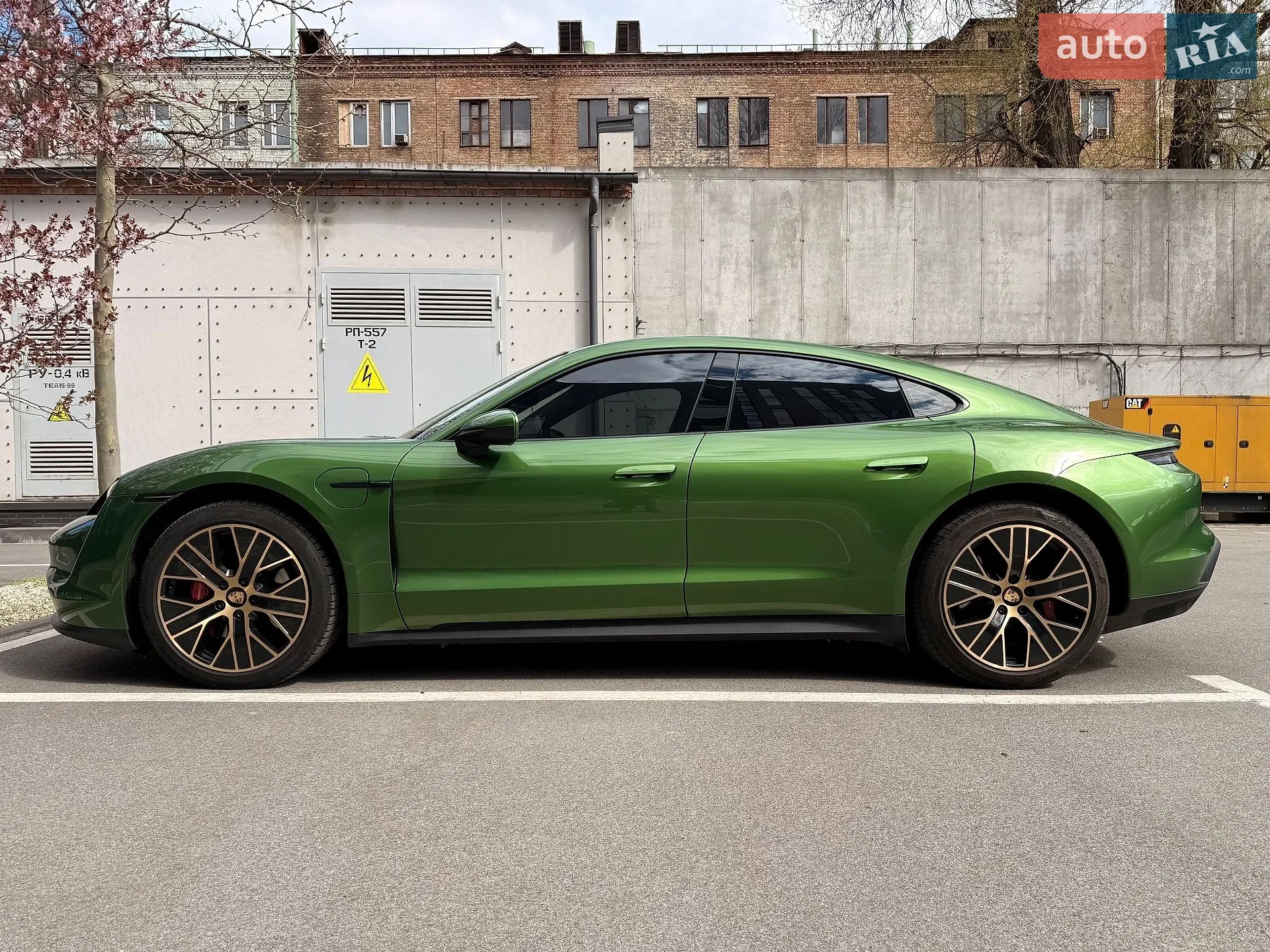 2020 Porsche Taycan - мініатюра 11