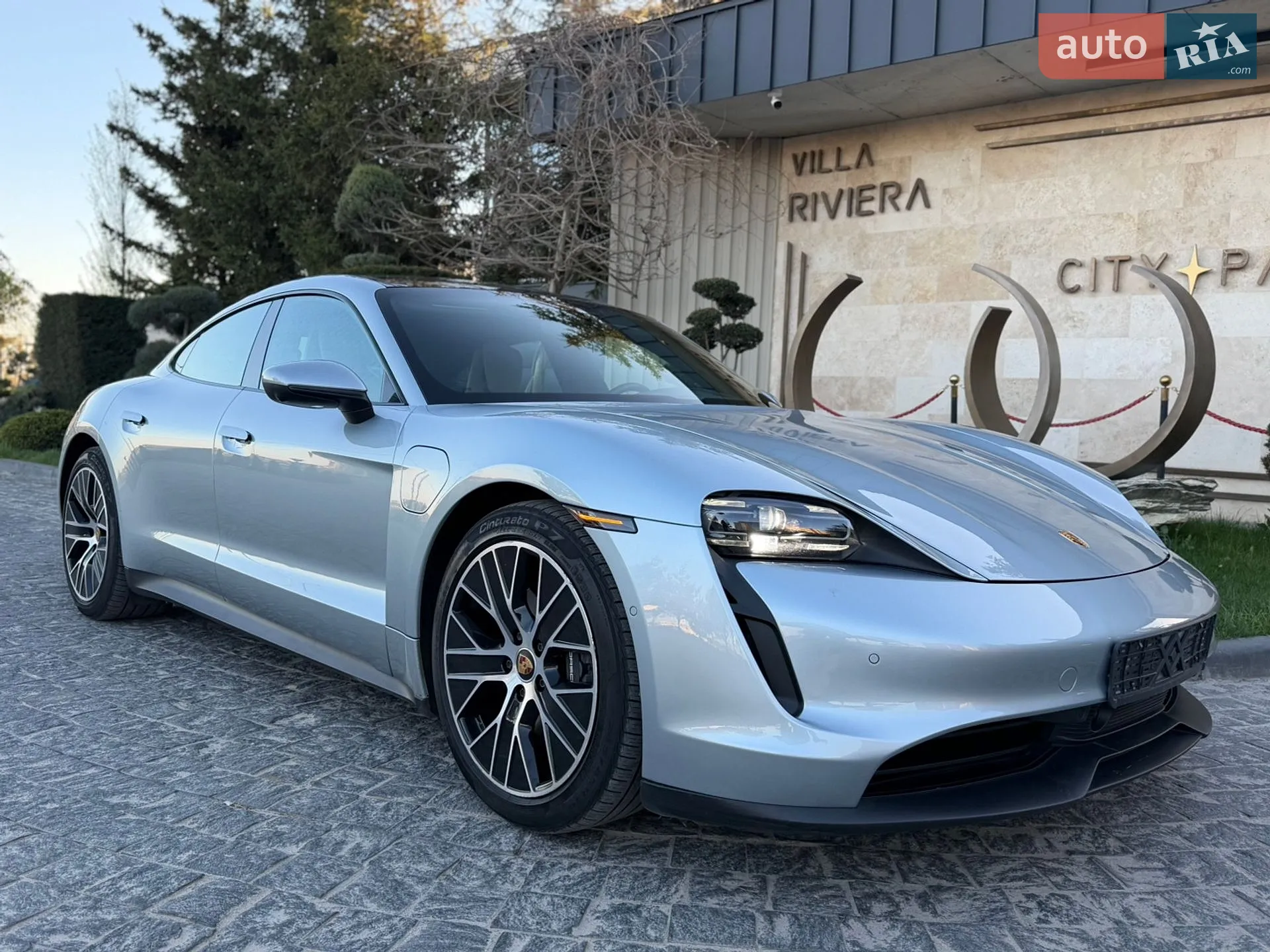 2023 Porsche Taycan - мініатюра 23