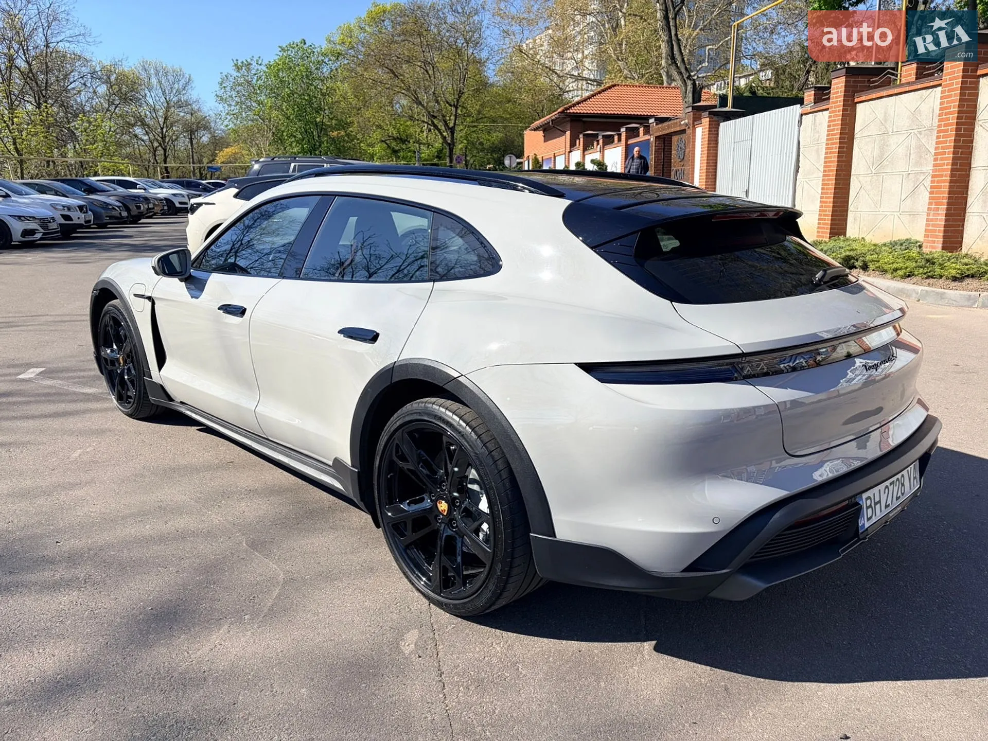 2022 Porsche Taycan - мініатюра 8