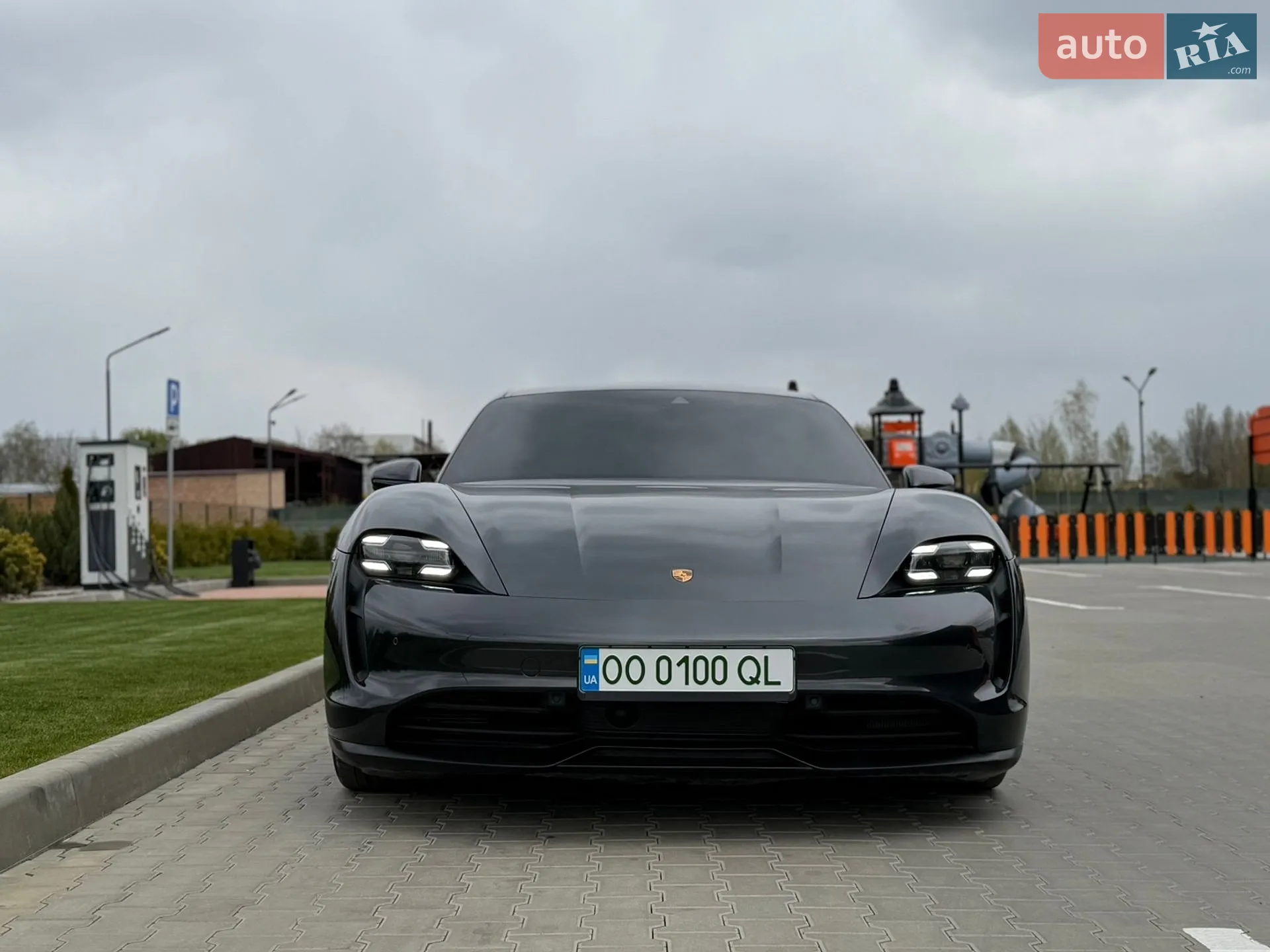 2020 Porsche Taycan - мініатюра 10