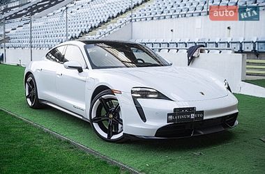 Седан Porsche Taycan 2020 в Одесі