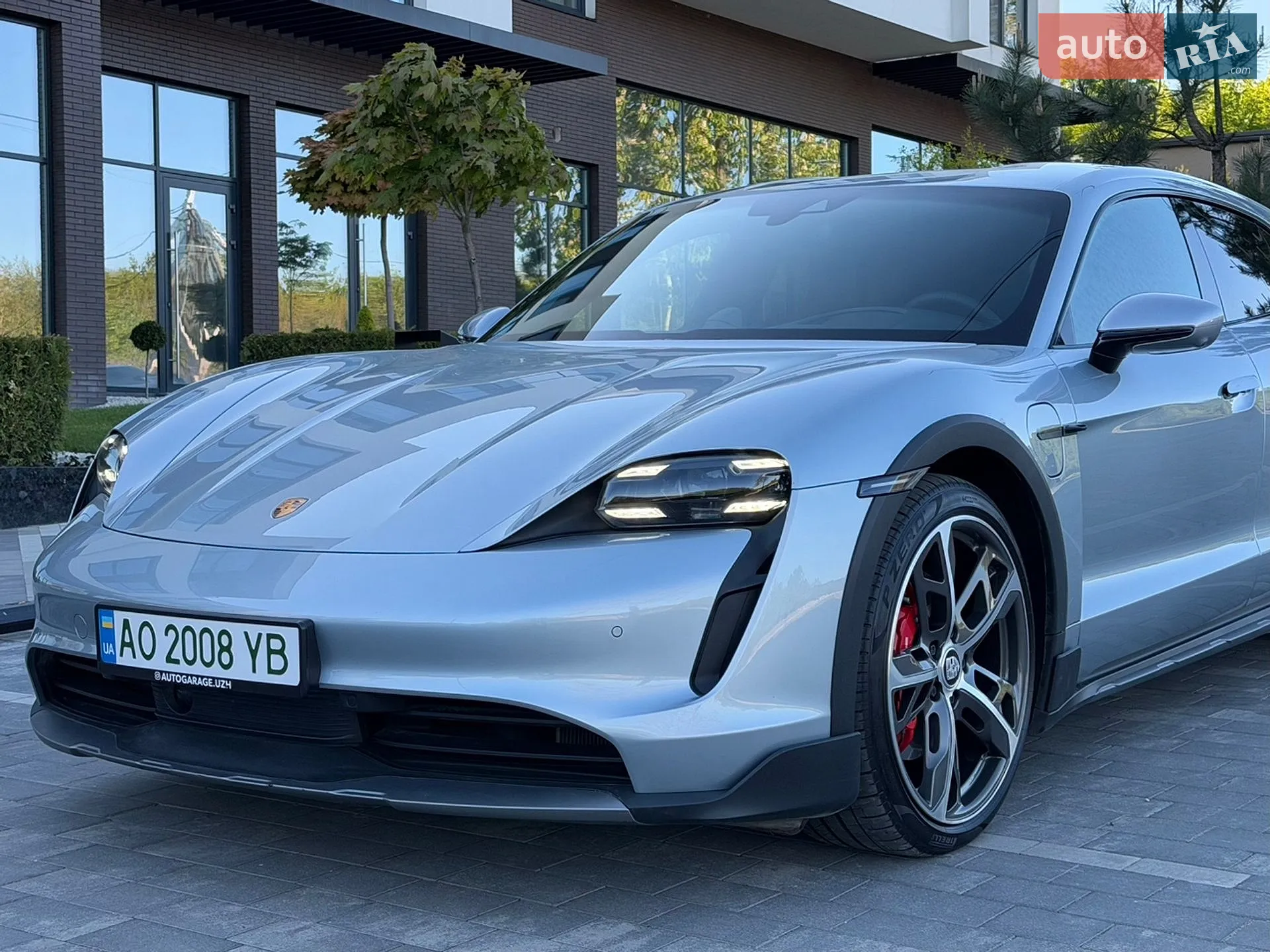 2021 Porsche Taycan - мініатюра 11