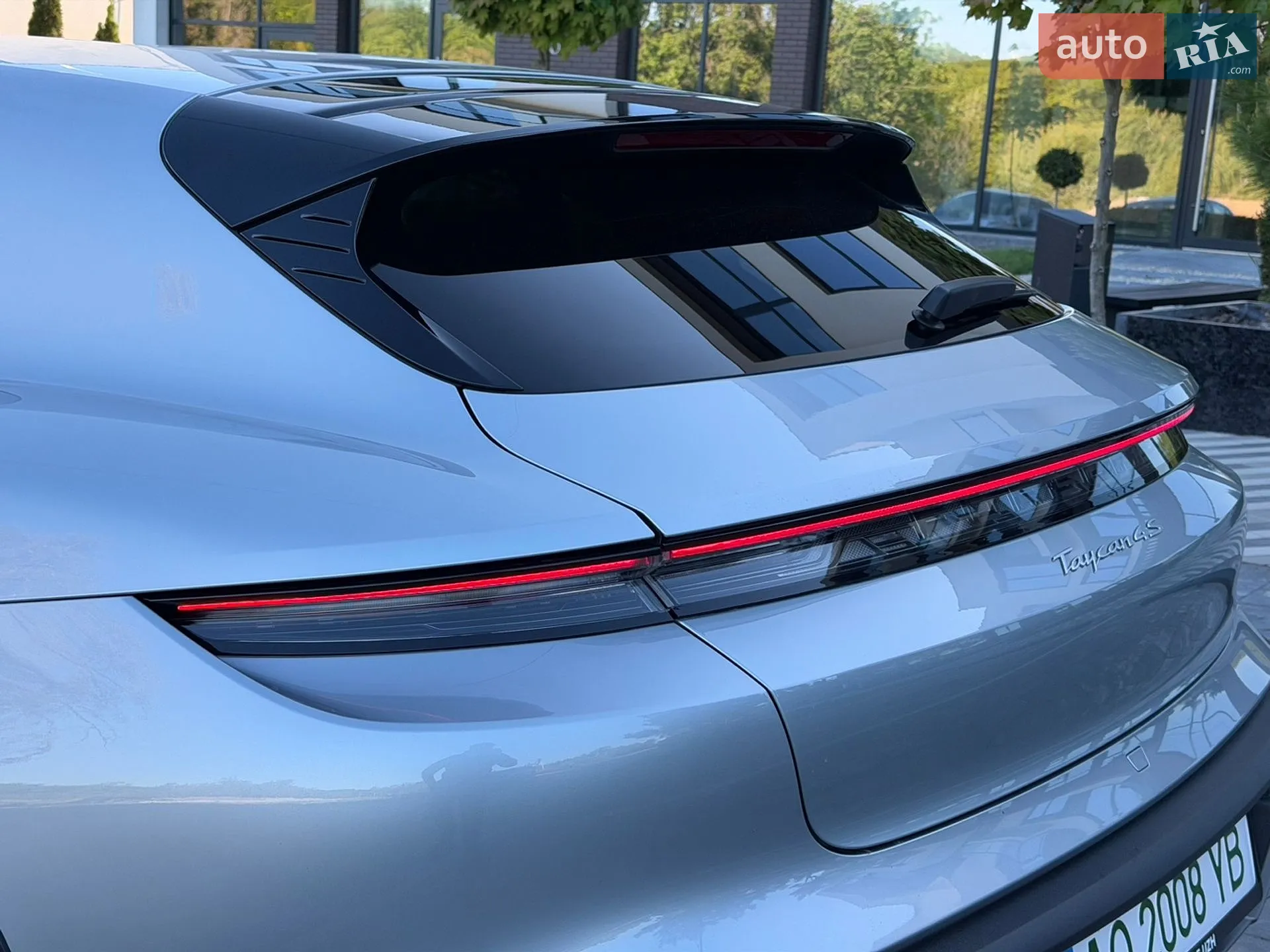 2021 Porsche Taycan - мініатюра 21