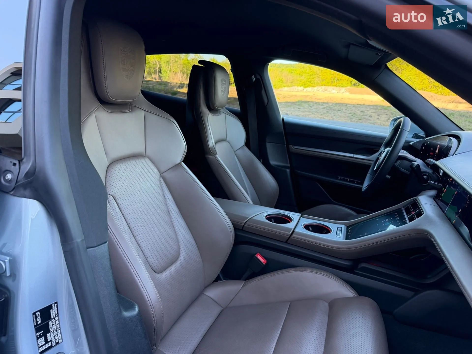 2021 Porsche Taycan - мініатюра 25